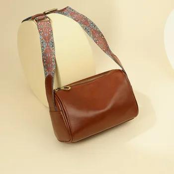 Кожаная женская сумка 2023 года, новая женская сумка, сумка-мессенджер, маленькая сумка через плечо, высококачественная кожаная сумка-подушка